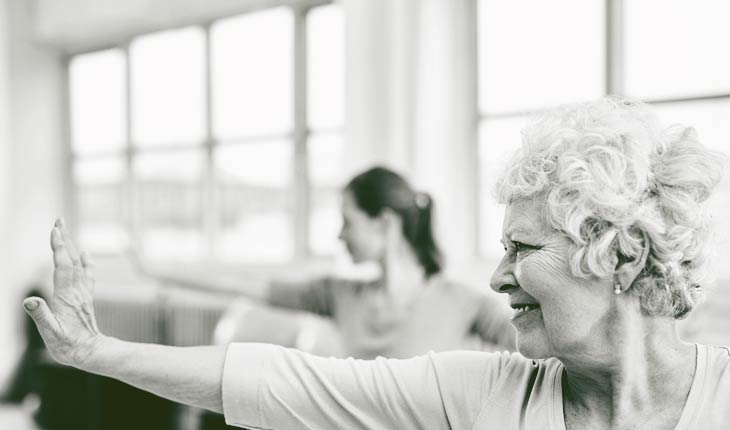 Yoga sur chaise - Résidence pour retraité